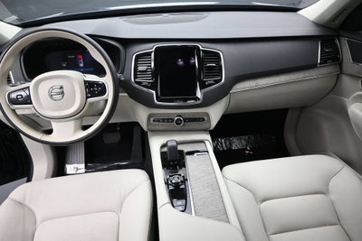 2023 Volvo XC90 Plus