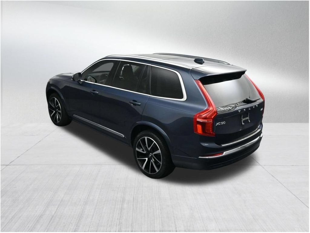 2023 Volvo XC90 Plus