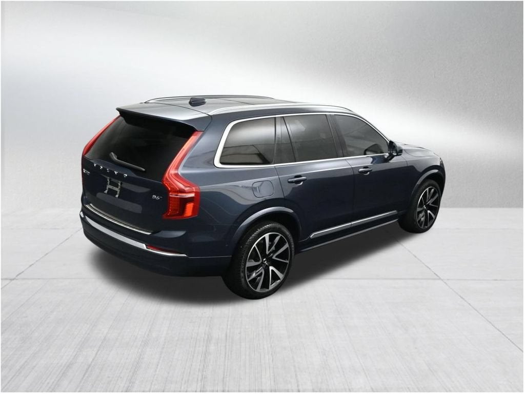 2023 Volvo XC90 Plus