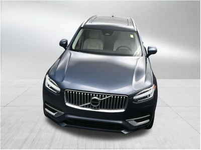 2023 Volvo XC90 Plus