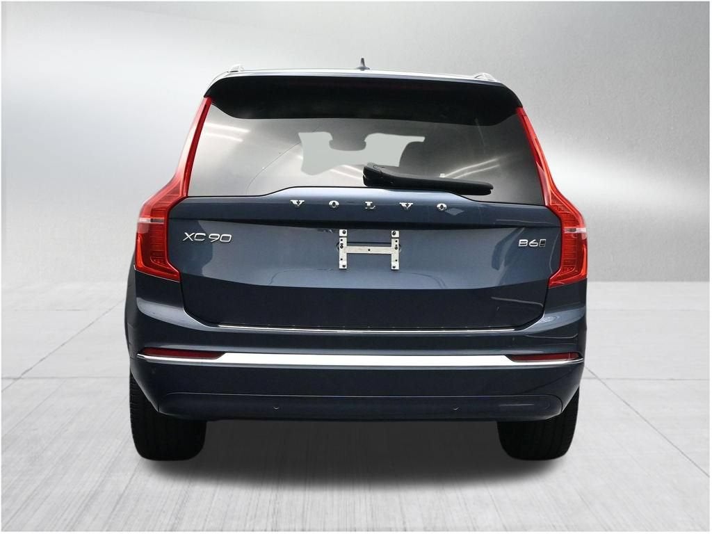 2023 Volvo XC90 Plus