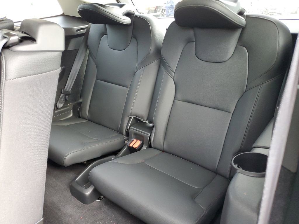 2024 Volvo XC90 Plus Bright Theme