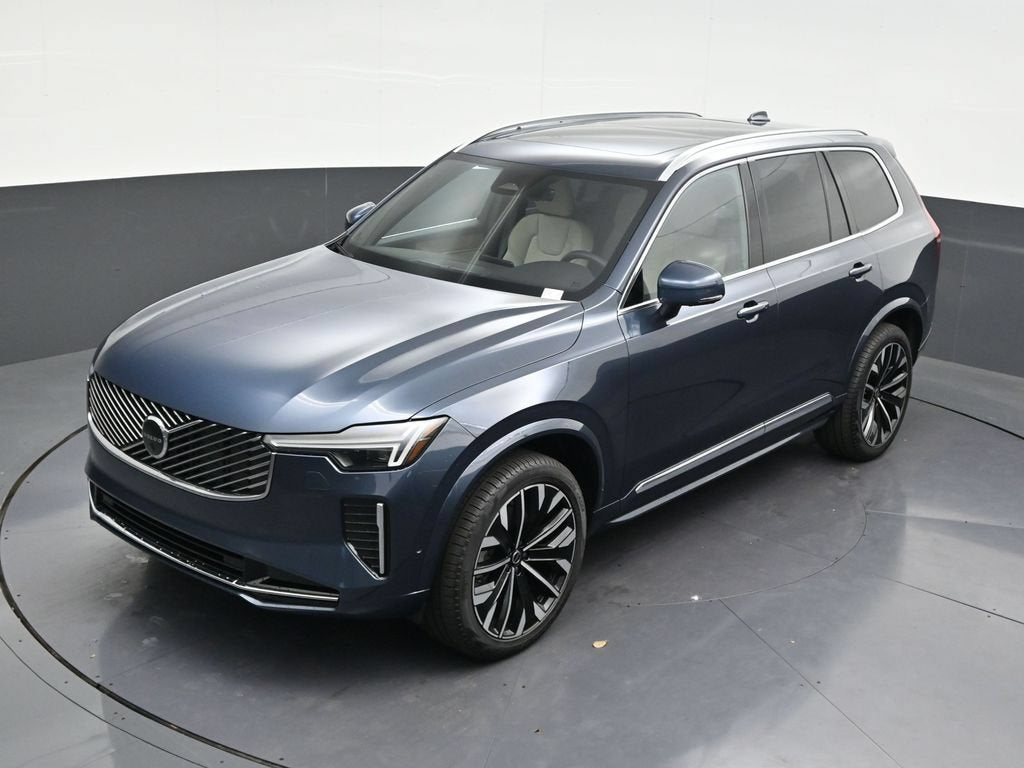 2026 Volvo XC90 Plus