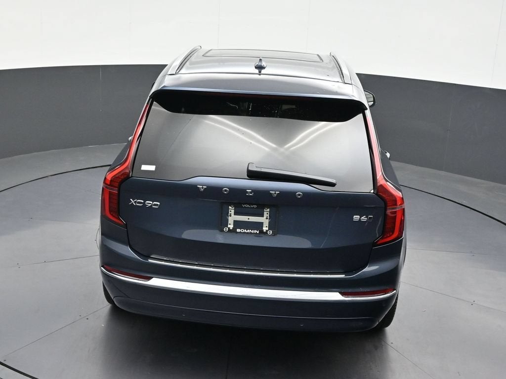 2026 Volvo XC90 Plus