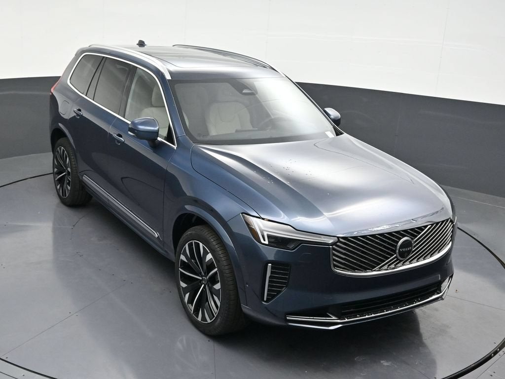 2026 Volvo XC90 Plus