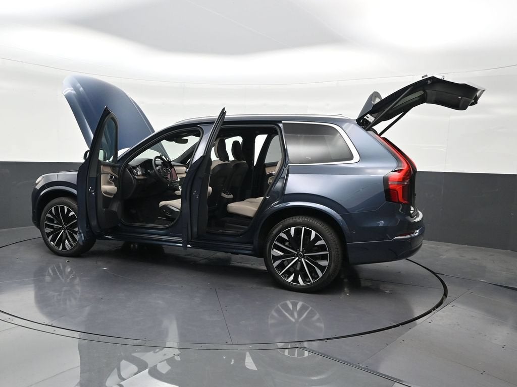 2026 Volvo XC90 Plus