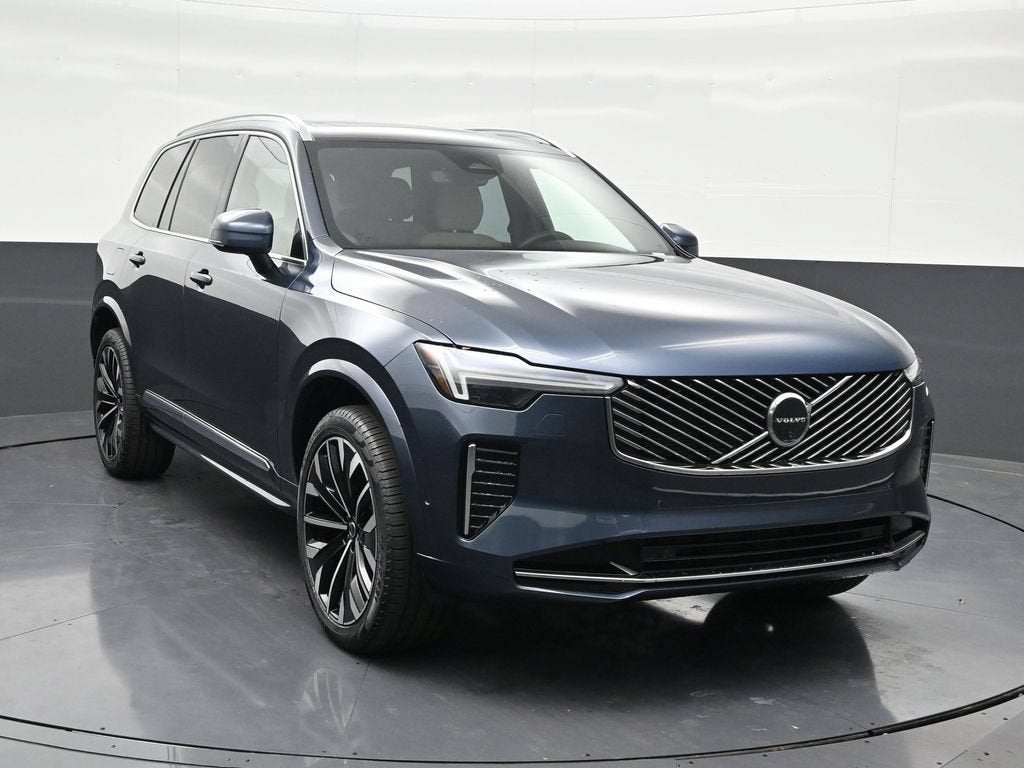 2026 Volvo XC90 Plus