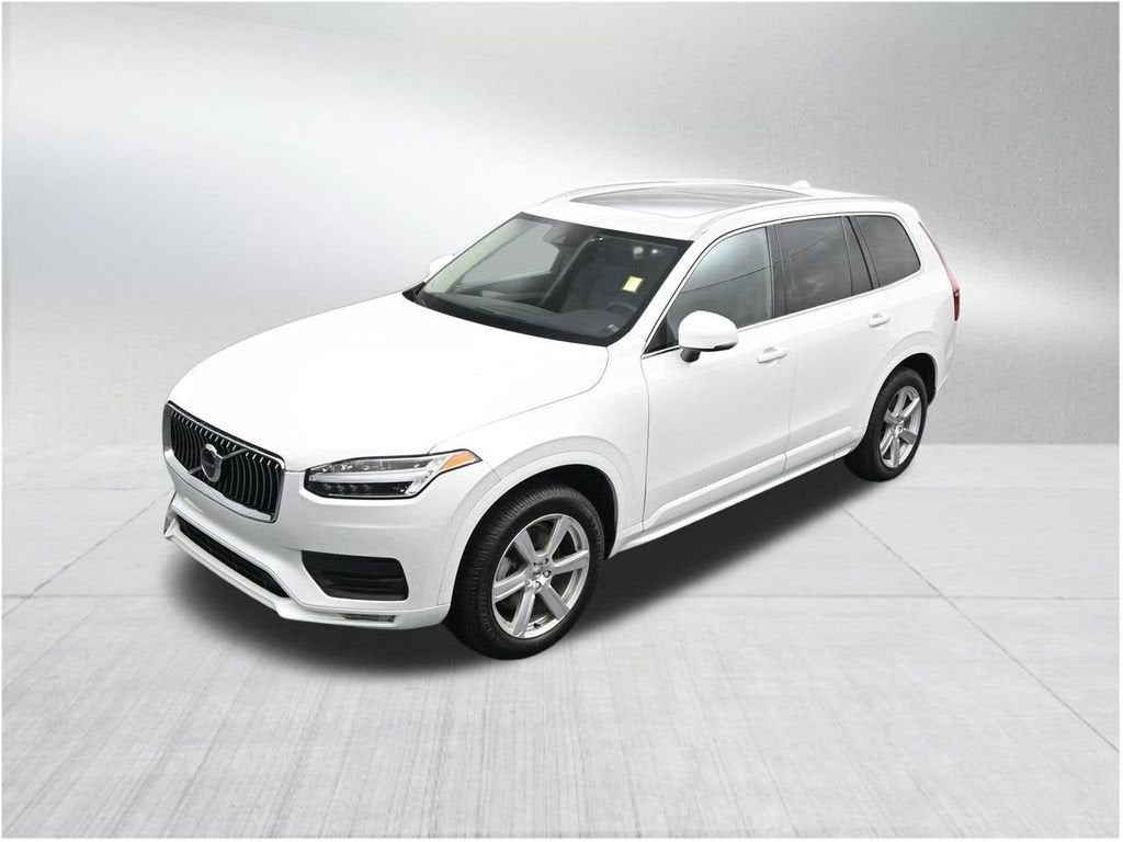 2022 Volvo XC90 Momentum