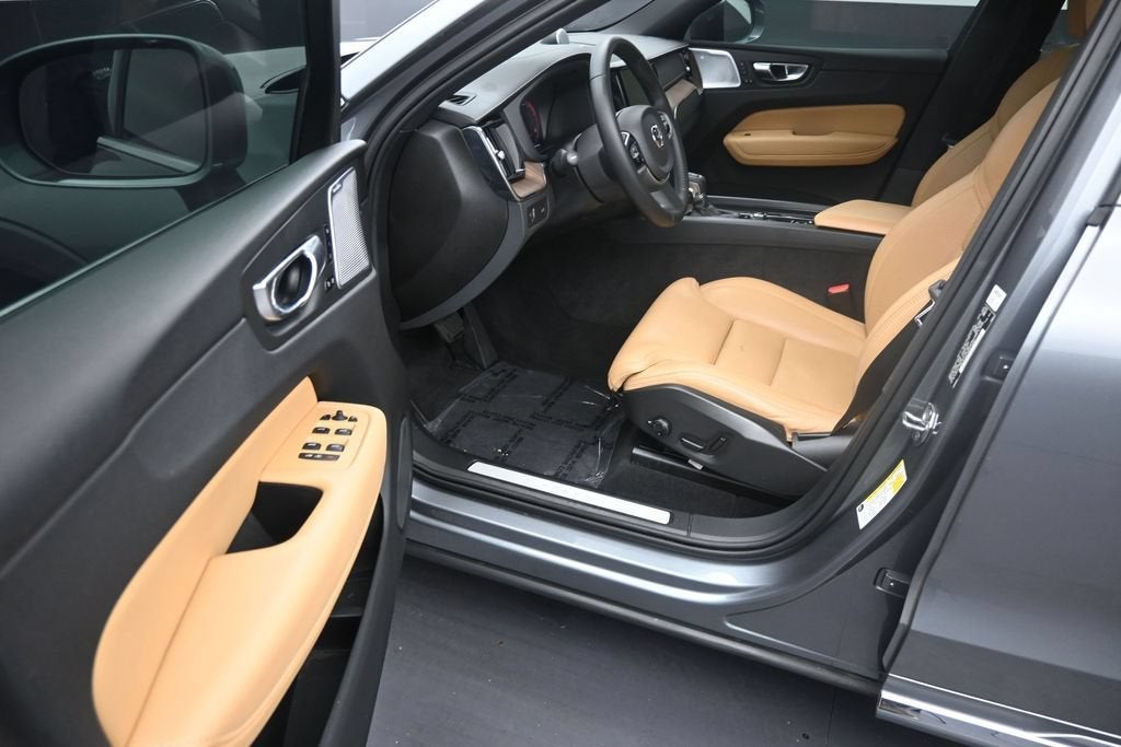 2021 Volvo XC60 Inscription