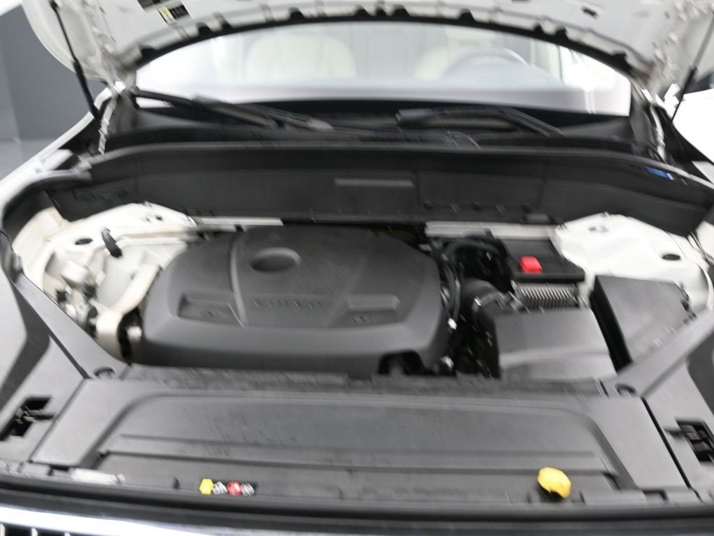 2020 Volvo XC90 Momentum