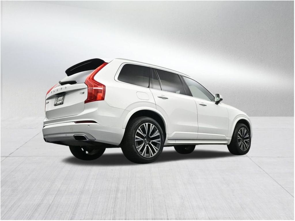 2020 Volvo XC90 Momentum