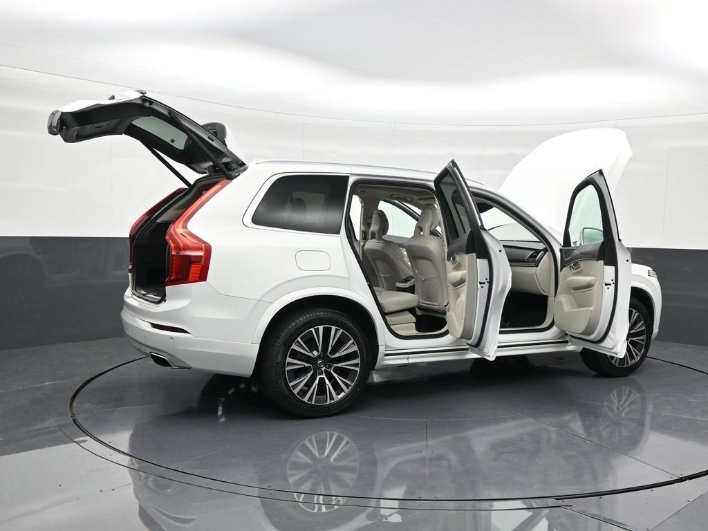 2020 Volvo XC90 Momentum