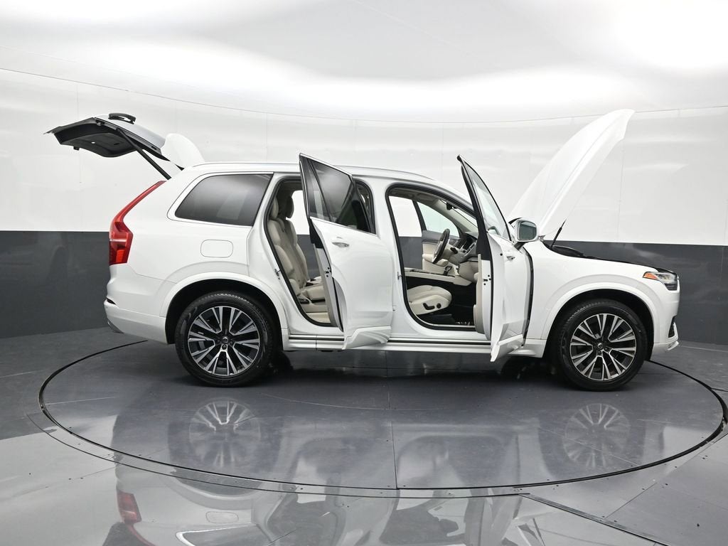 2020 Volvo XC90 Momentum