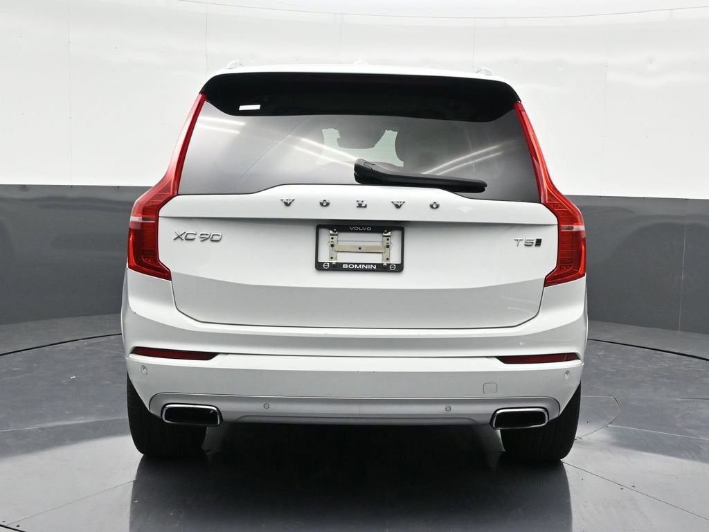 2020 Volvo XC90 Momentum