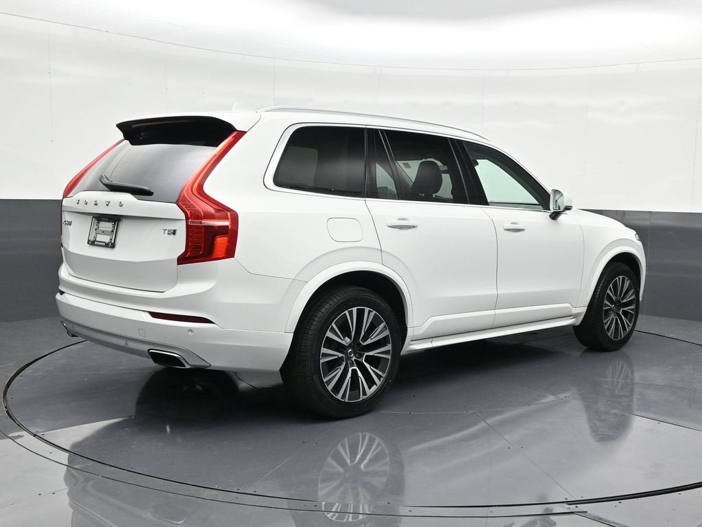 2020 Volvo XC90 Momentum