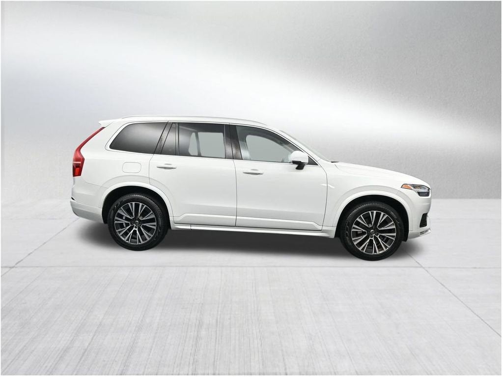 2020 Volvo XC90 Momentum