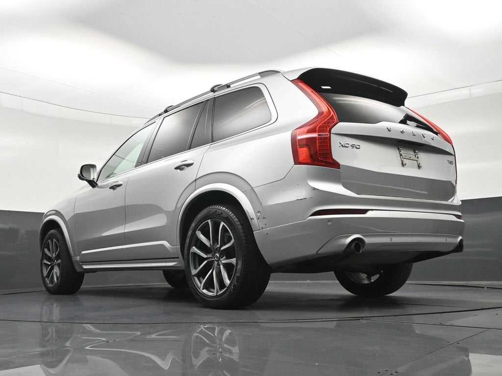 2018 Volvo XC90 T5 Momentum