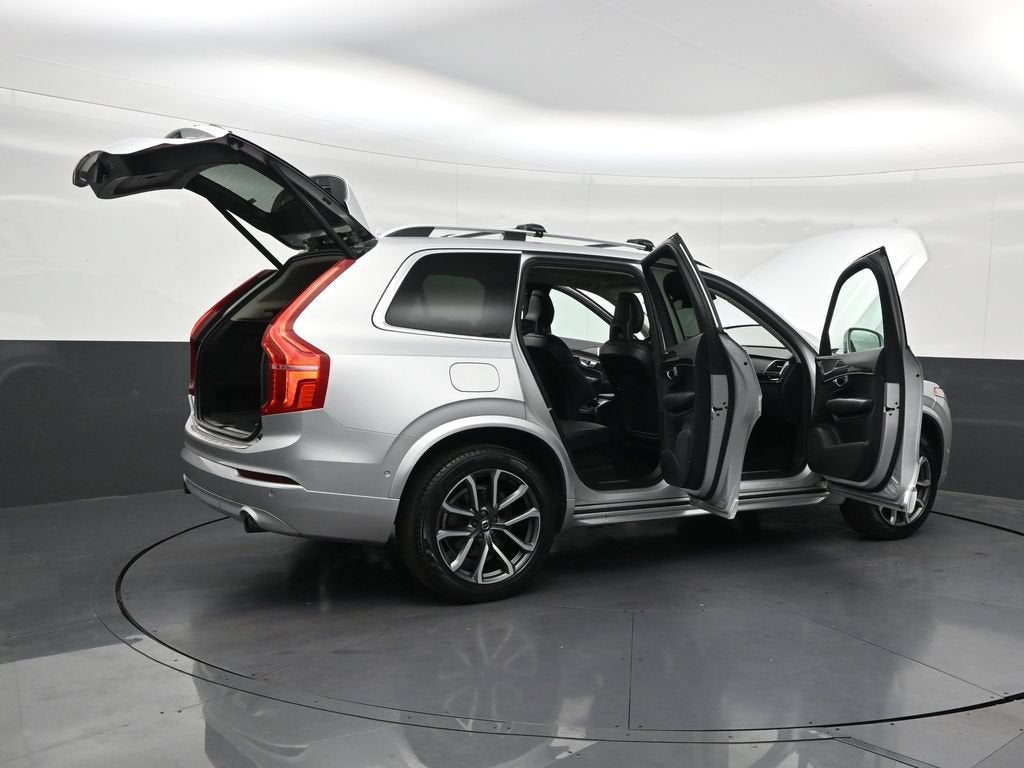 2018 Volvo XC90 T5 Momentum