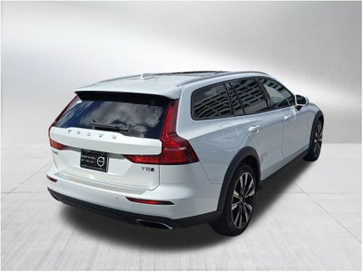 2022 Volvo V60 Cross Country 4DR AWD T5