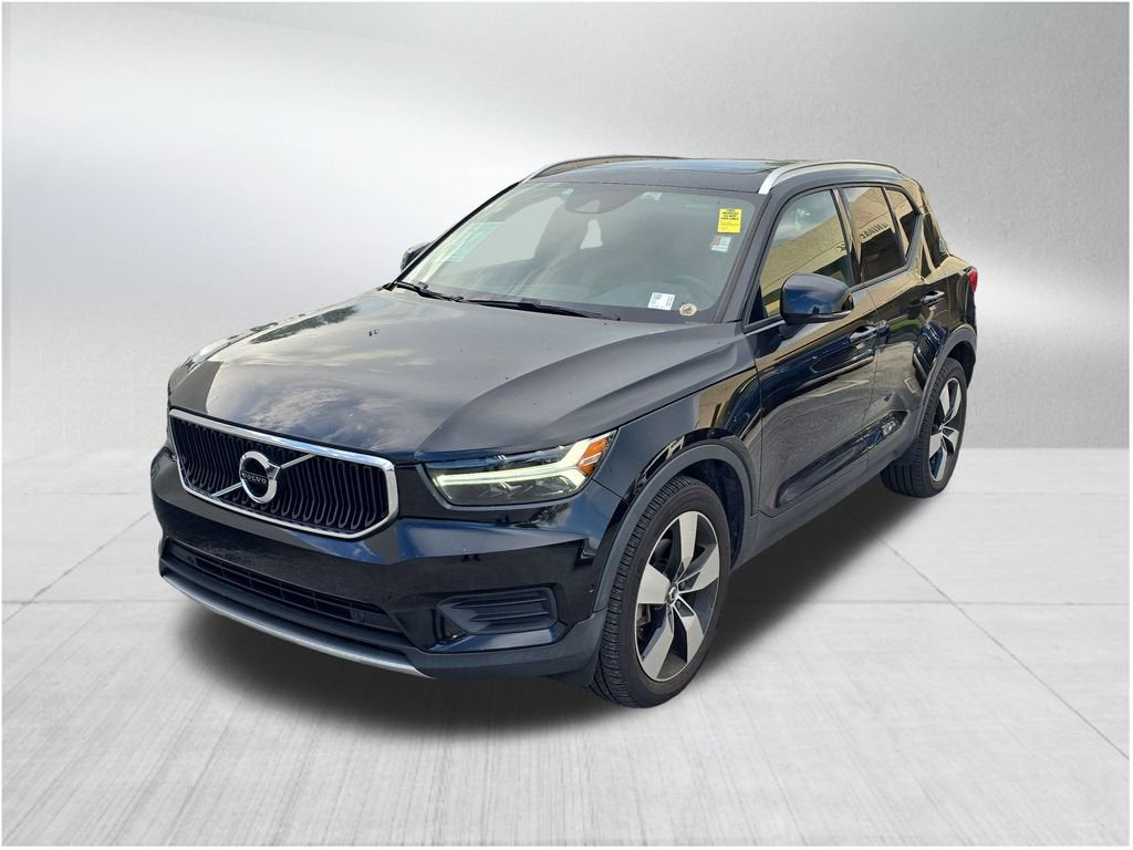 2019 Volvo XC40 Momentum