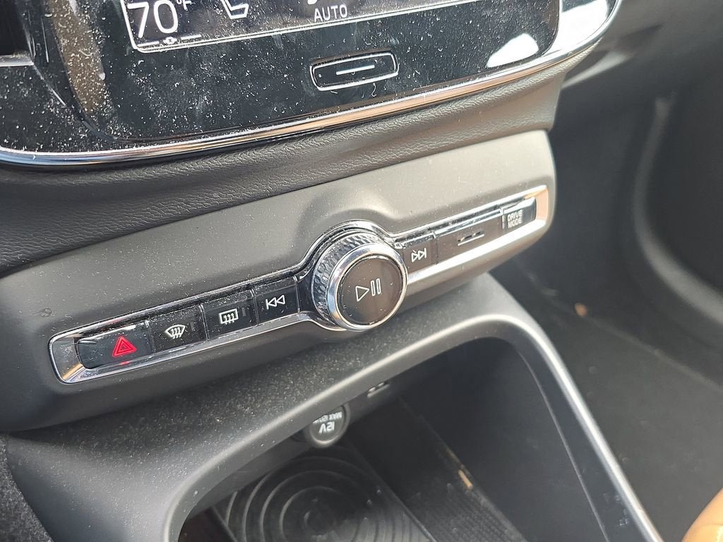 2019 Volvo XC40 Momentum