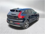 2019 Volvo XC40 Momentum