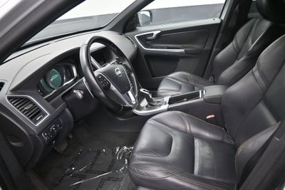 2015 Volvo XC60 T6 Premier Plus