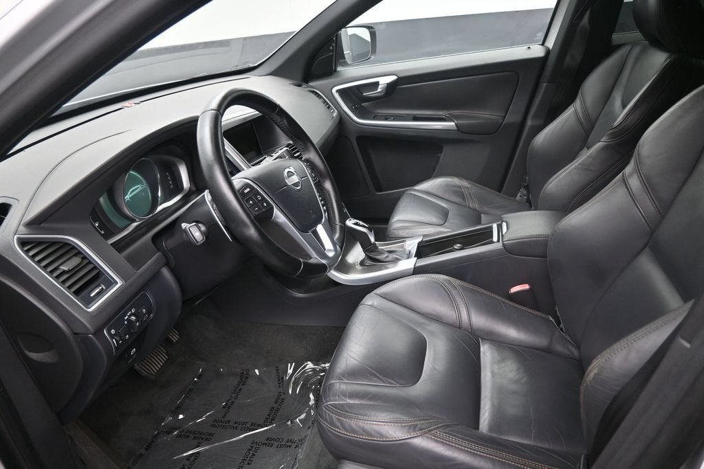 2015 Volvo XC60 T6 Premier Plus