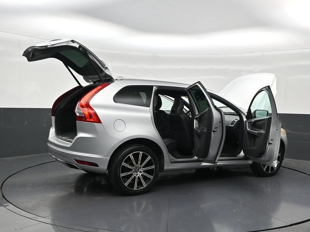 2015 Volvo XC60 T6 Premier Plus