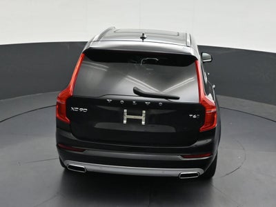2021 Volvo XC90 Momentum
