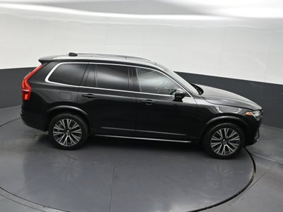 2021 Volvo XC90 Momentum
