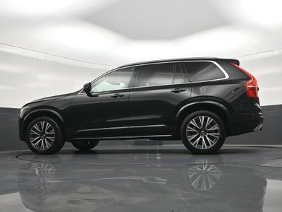 2021 Volvo XC90 Momentum