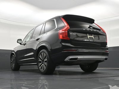 2021 Volvo XC90 Momentum