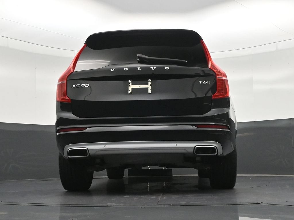 2021 Volvo XC90 Momentum