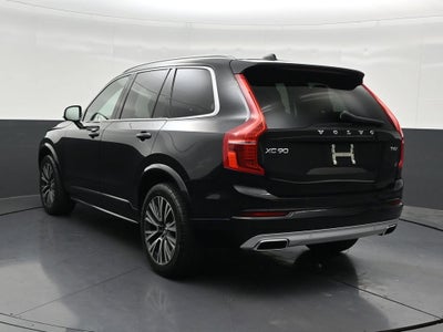 2021 Volvo XC90 Momentum