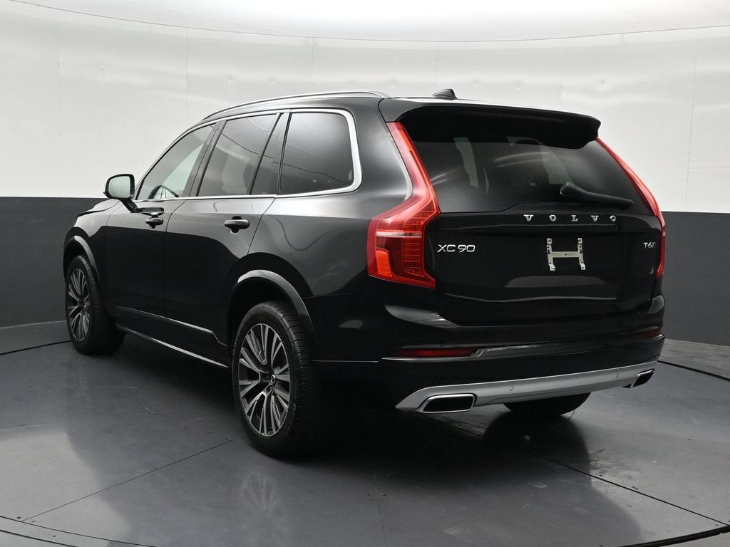2021 Volvo XC90 Momentum