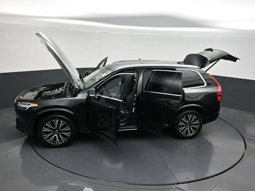 2021 Volvo XC90 Momentum