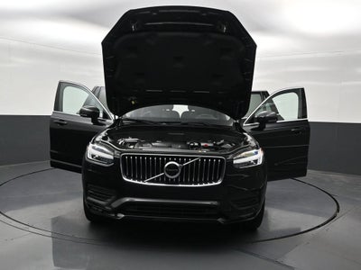2021 Volvo XC90 Momentum