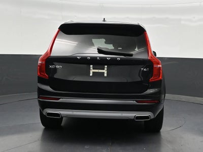 2021 Volvo XC90 Momentum