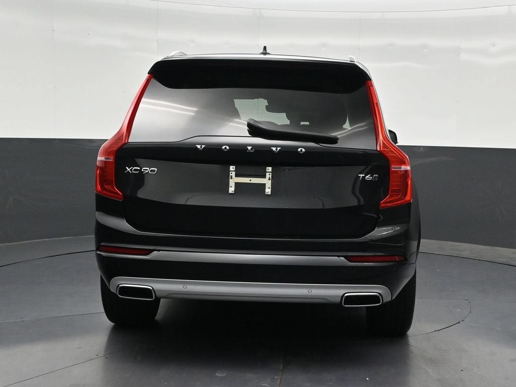 2021 Volvo XC90 Momentum