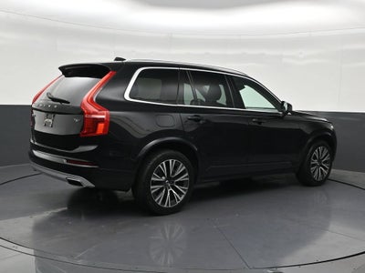 2021 Volvo XC90 Momentum