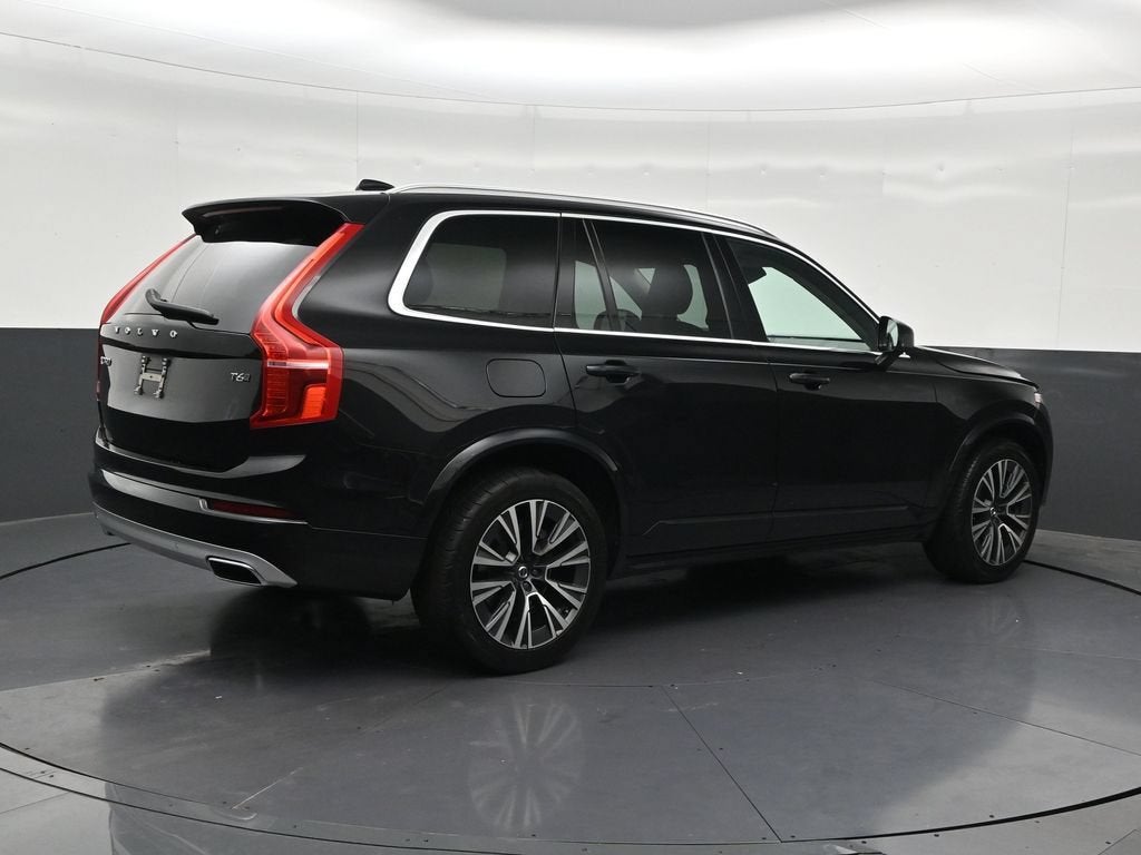2021 Volvo XC90 Momentum