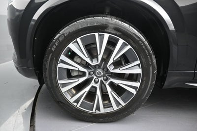 2021 Volvo XC90 Momentum