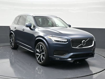 2022 Volvo XC90 Momentum