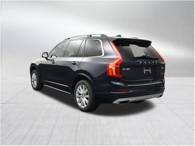 2017 Volvo XC90 Momentum