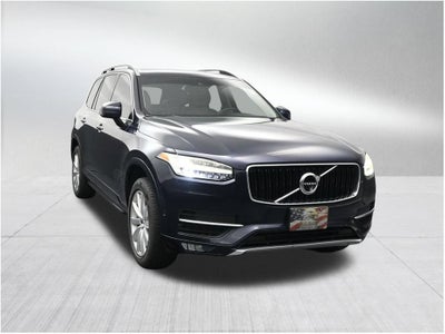 2017 Volvo XC90 Momentum
