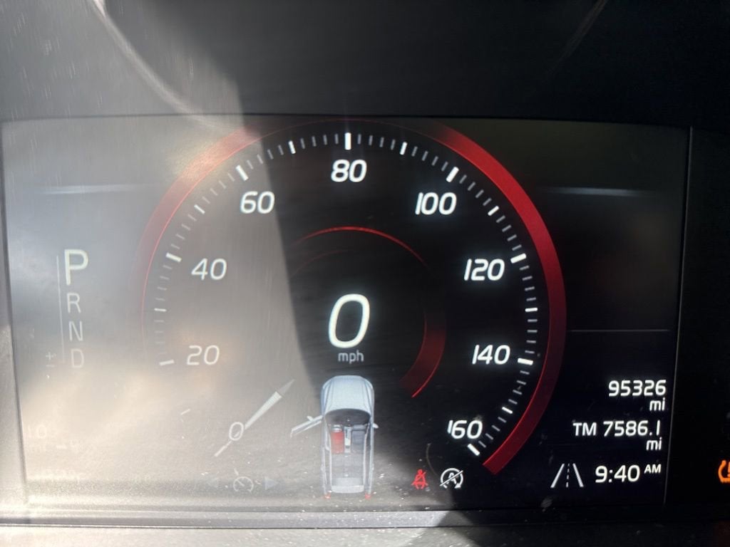 2018 Volvo XC60 Momentum