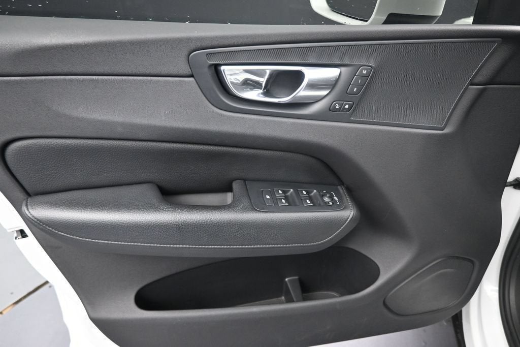 2018 Volvo XC60 T6 Momentum