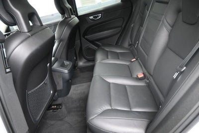 2018 Volvo XC60 T6 Momentum