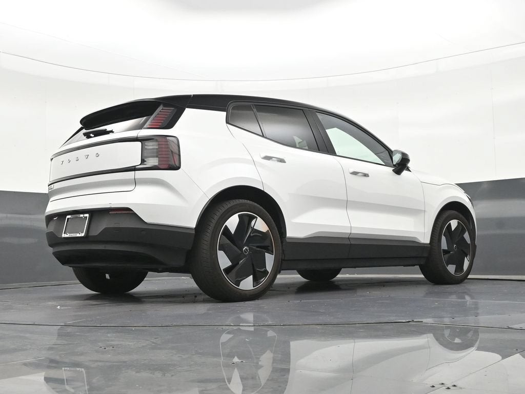 2025 Volvo EX30 Plus